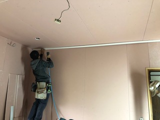 2018-12-07 12.00.49.jpg